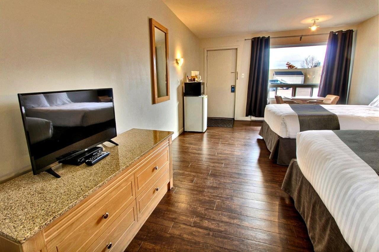 Hotel-Motel La Difference Sainte-Marie Екстер'єр фото