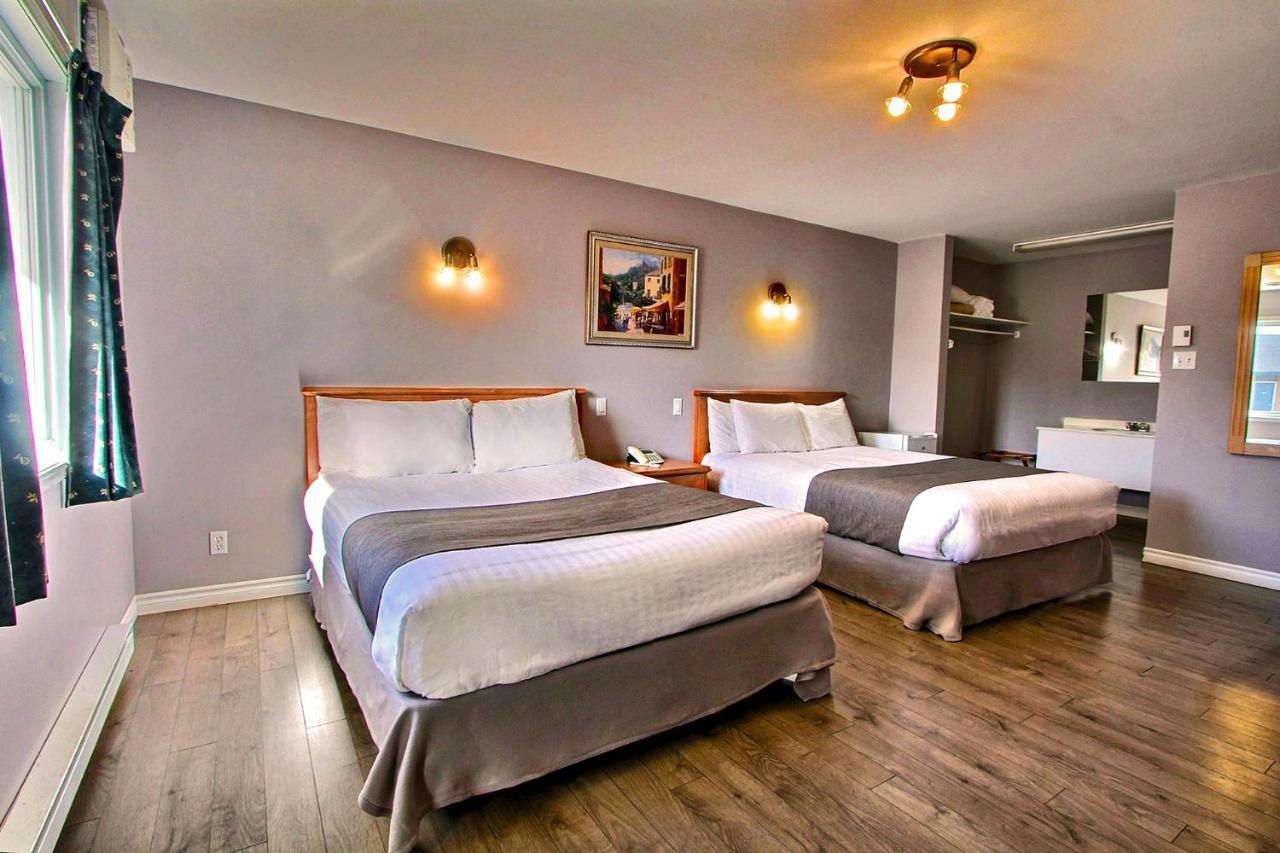 Hotel-Motel La Difference Sainte-Marie Екстер'єр фото